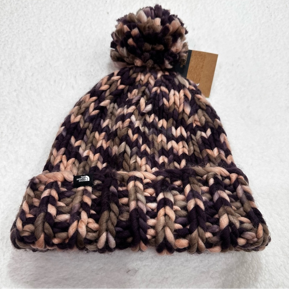 Women’s Knit North Face Hat